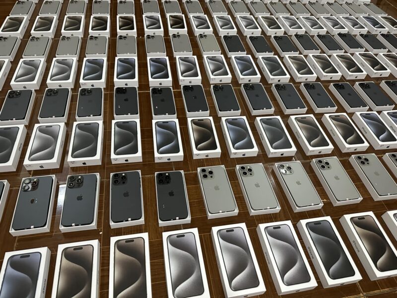 Apple iPhone 15 Pro 128GB = 550 EUR , iPhone 15 Pro Max 256GB = 600 EUR, iPhone 15 128GB = 400 EUR , iPhone 15 Plus 128GB = 430 EUR,